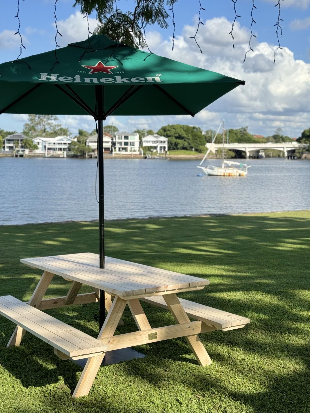 Outdoor Picnic Table 